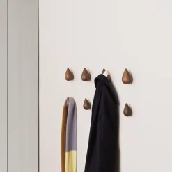 2 Ganchos Dropit nogal, pequeños*Normann Copenhagen