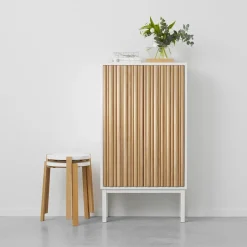 Aparador Collect 2013 roble, patas blancas*A2 Outlet