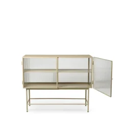 Aparador Haze, Cashmere, vidrio ondulado*Ferm Living Online