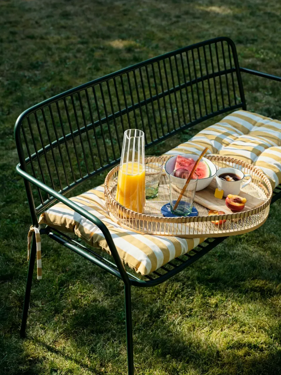 Banco con reposabrazos Eden, Forest green*Broste Copenhagen Online