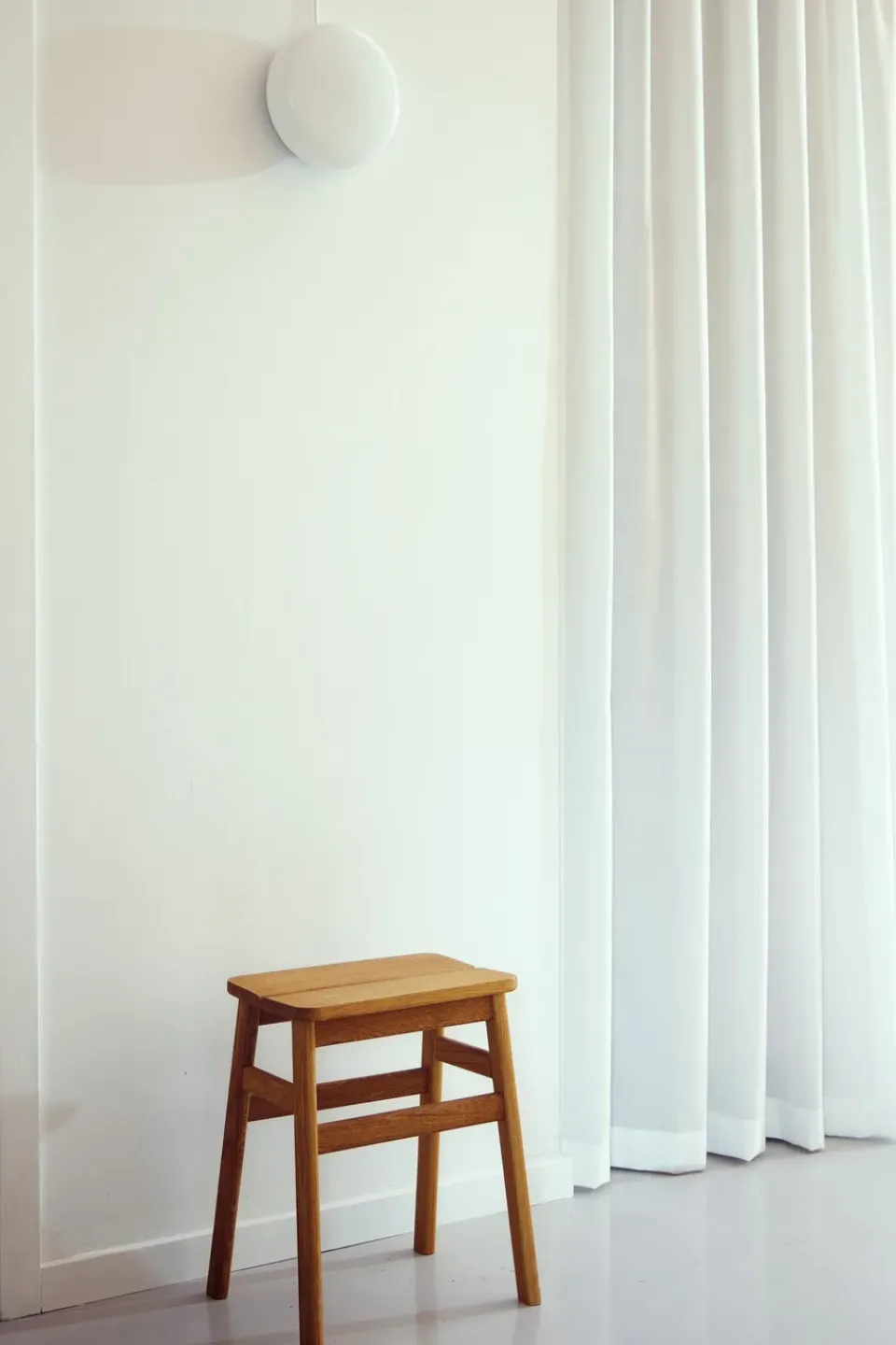 Banqueta Angle Standard 45 cm, Roble*Form & Refine Outlet