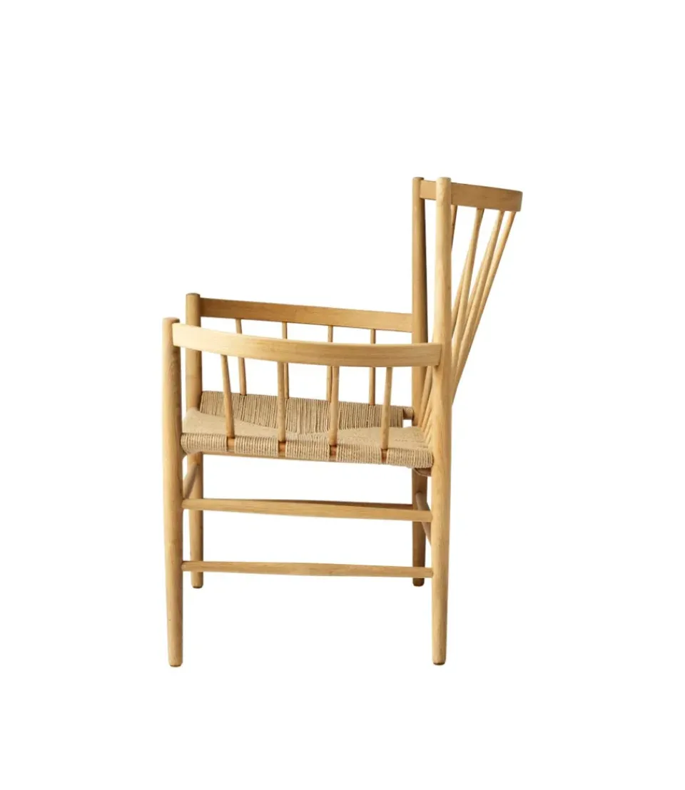 Butaca J82, Oak nature lacquered*FDB Møbler Online