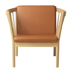 Butaca J146, Oak nature lacquered-cognac leather*FDB Møbler Online