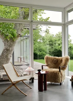 Butaca Lounge Wulff Lounge Chair ATD2, Nogal tratado-Sheepskin honey*&Tradition Best