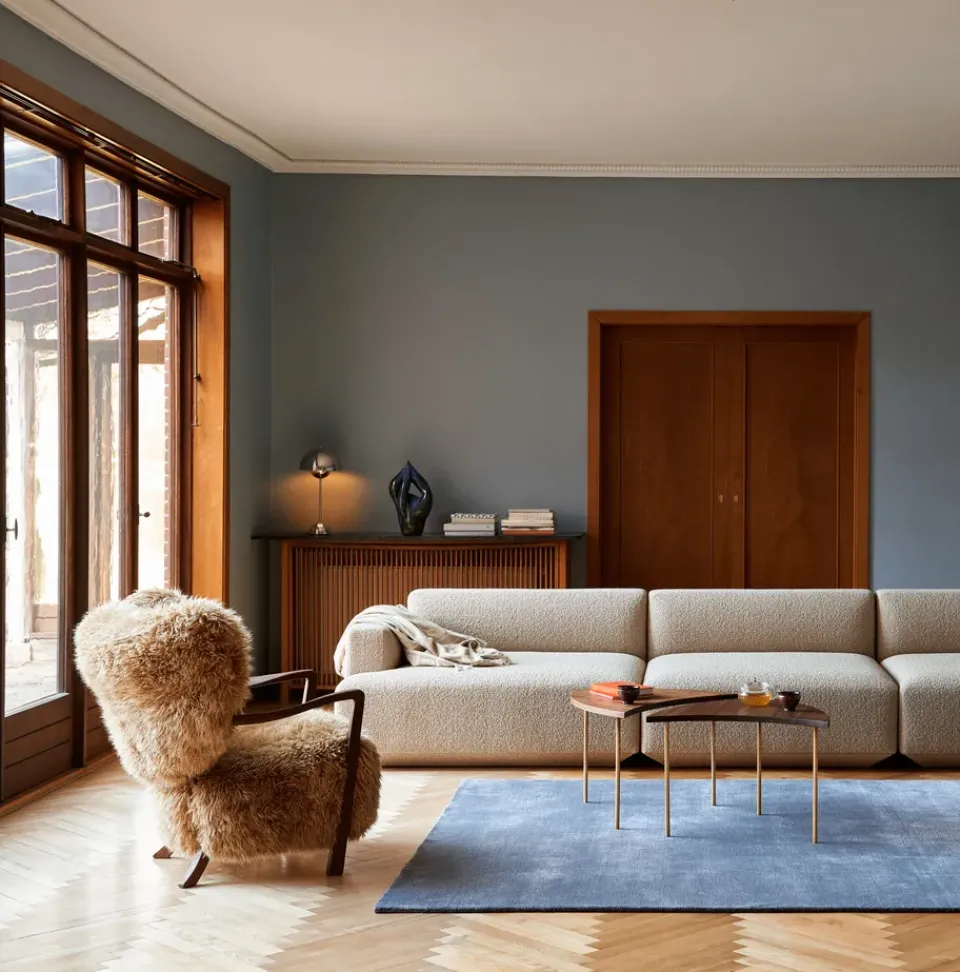 Butaca Lounge Wulff Lounge Chair ATD2, Nogal tratado-Sheepskin honey*&Tradition Best