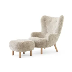 Butaca Petra VB3 High incl. pouf ATD1, Roble aceitado-Sheepskin Moonlight*&Tradition Clearance