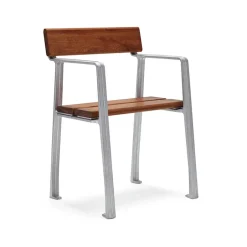 Butaca Piccolo, Caoba, soporte de aluminio en bruto*Byarums bruk New