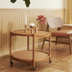 Carrito Bølling Tray Table model 60, Clay, estructura de nogal aceitado*Brdr. Krüger