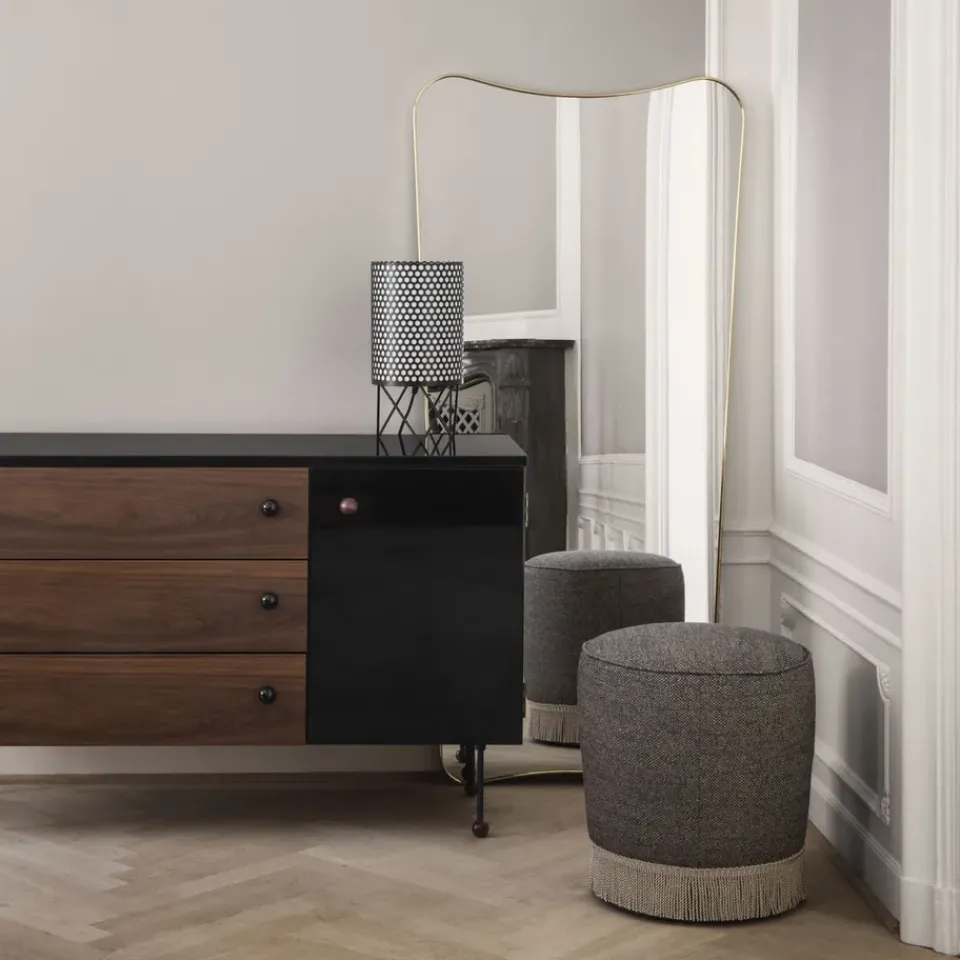 Cómoda 62 Dresser, American walnut, 3 cajones*GUBI Best