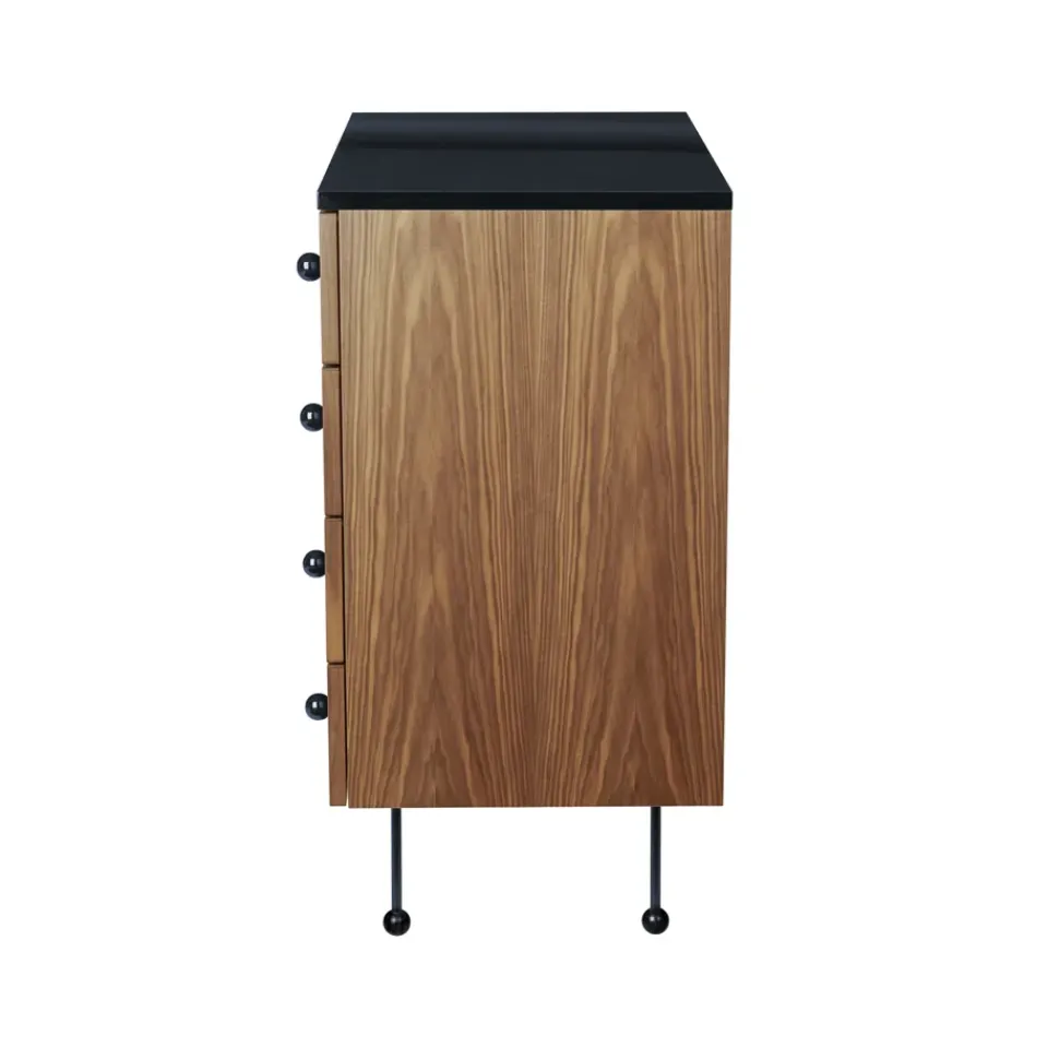 Cómoda 62 Dresser, American walnut, 4 cajones*GUBI Best