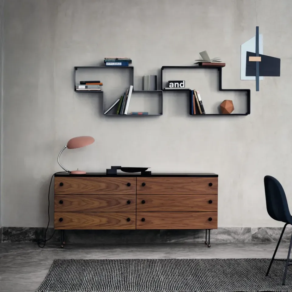 Cómoda 62 Dresser, American walnut, 4 cajones*GUBI Best