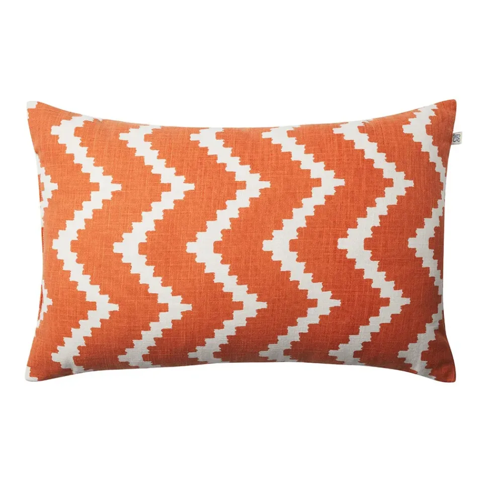 Cojín Ikat Sema, Apricot orange-off white*Chhatwal & Jonsson Online