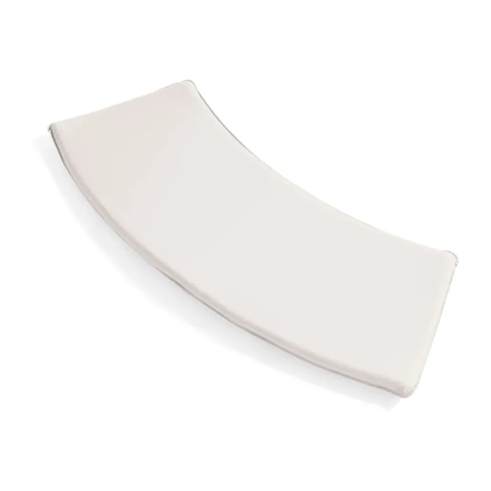 Cojín para banco de parque con respaldo curvado hacia adentro Palissade Dining, Cream white*HAY