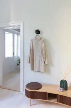 Colgador de pared Hang in There, Black-brass*Umage Outlet