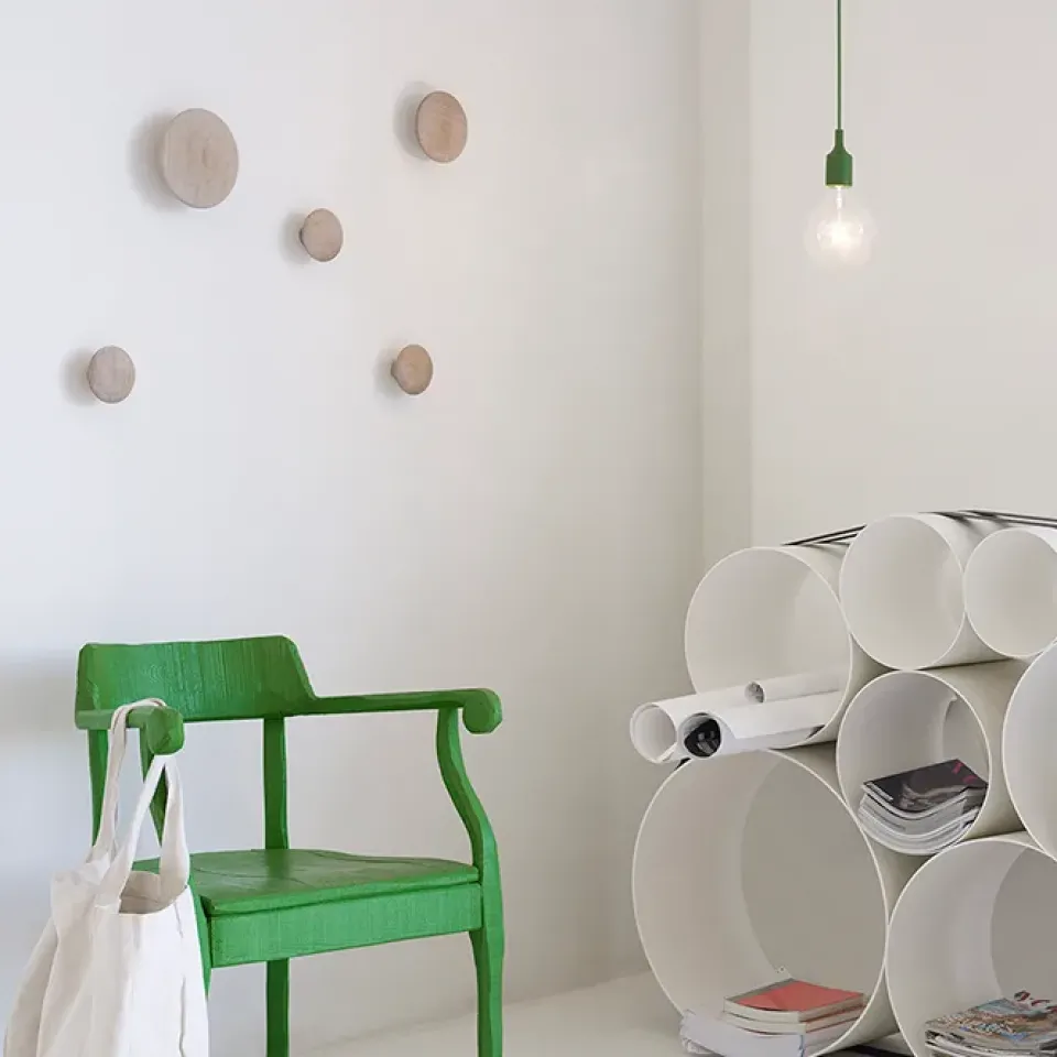 Colgador de pared The Dots, mediano, roble*Muuto Clearance