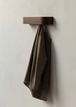 Colgador de ropa Epoch 50 cm., Roble teñido oscuro*Audo Copenhagen Best