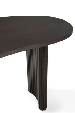 Escritorio Boomerang, Caoba teñida en oscuro, 160x83x76 cm*Ethnicraft Hot