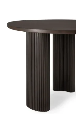 Escritorio Boomerang, Caoba teñida en oscuro, 160x83x76 cm*Ethnicraft Hot