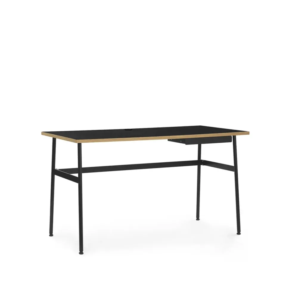 Escritorio Journal, Laminado , patas de acero negras y cajón*Normann Copenhagen Sale