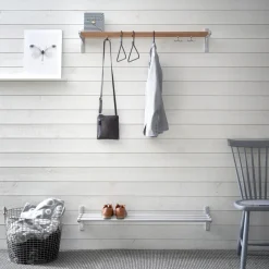 Estante sombrerero o zapatero Nostalgi, Aluminio, base blanca*Essem Design Sale