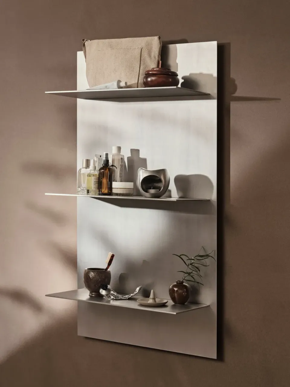 Estantería de pared Lager triple 55x100 cm, Aluminium*Ferm Living New