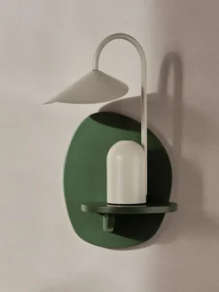 Estantería de pared Pilu 25 cm, Verdant Green*Ferm Living