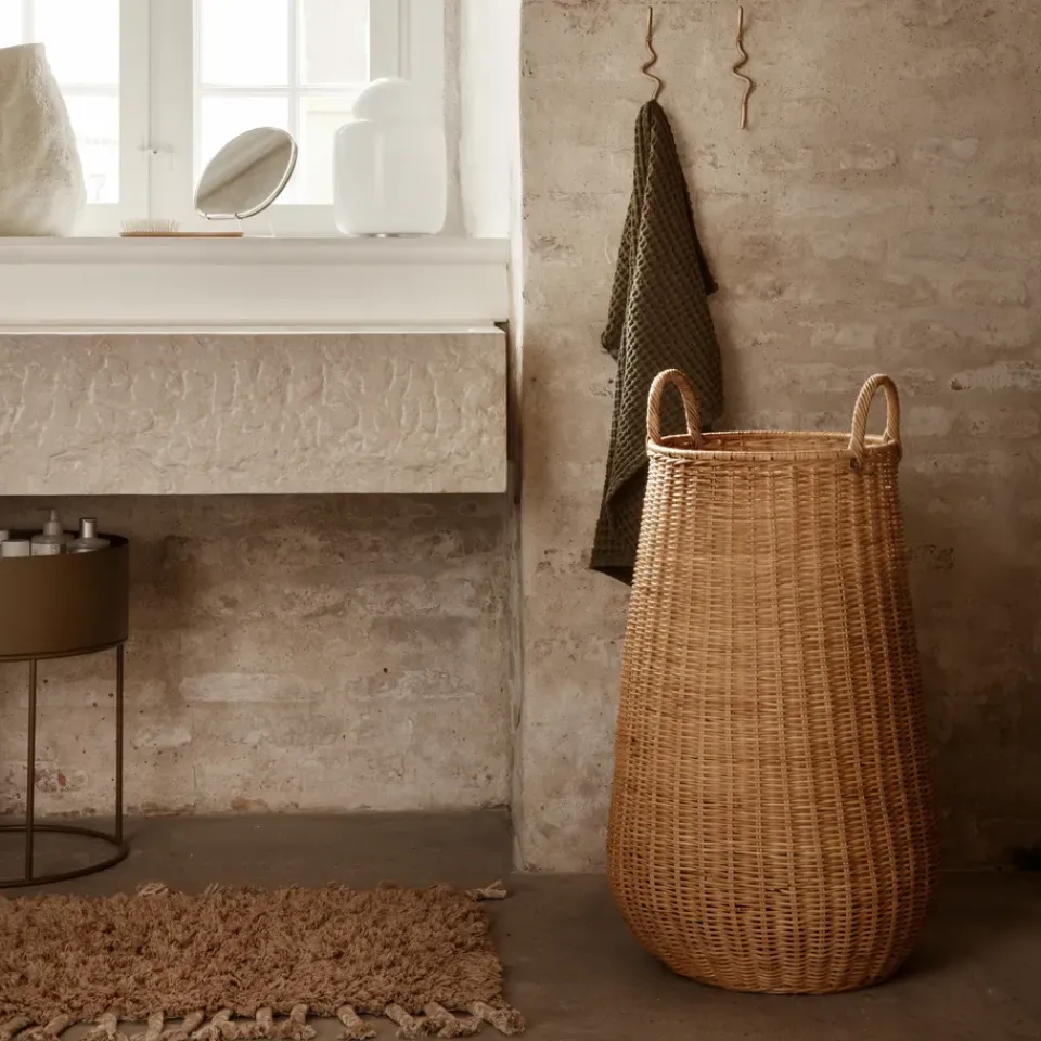 Gancho Curvature sencillo, latón*Ferm Living
