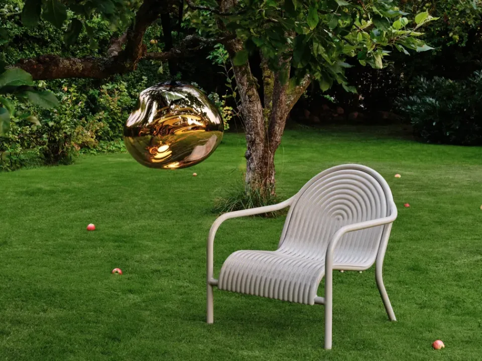 Groove lounge chair, Putty*Tom Dixon