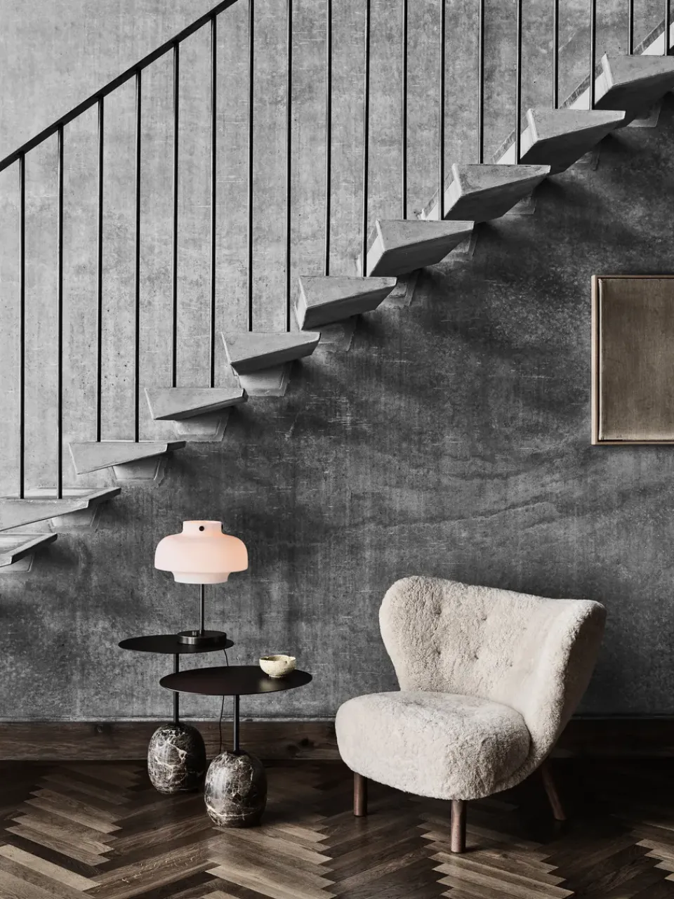 Lato Mesa LN8, Warm black-Emparador marble*&Tradition Online