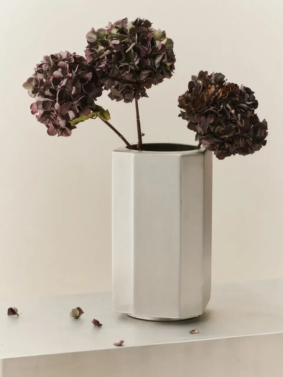 Maceta Funki S 36 cm, Brushed Aluminium*Louise Roe Hot
