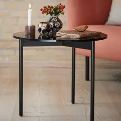 Mesa auxiliar con bastidor inferior From Above Ø52 cm, Gris*Warm Nordic Online