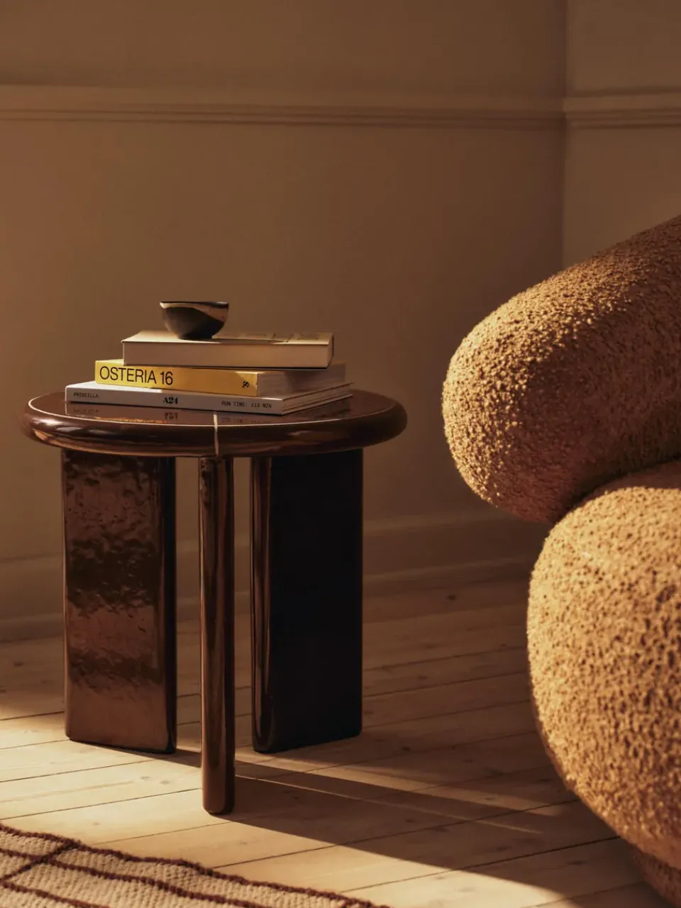Mesa auxiliar Deya Ø47x45 cm, Chestnut brown*Ferm Living Outlet