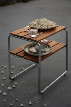 Mesa auxiliar Grythyttan, Teca-estructura galvanizada en caliente*Grythyttan Stålmöbler Discount