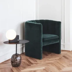 Mesa auxiliar Lato LN9, , mármol crema diva*&Tradition Outlet