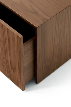 Mesa auxiliar Mass con cajón, Nogal*New Works New