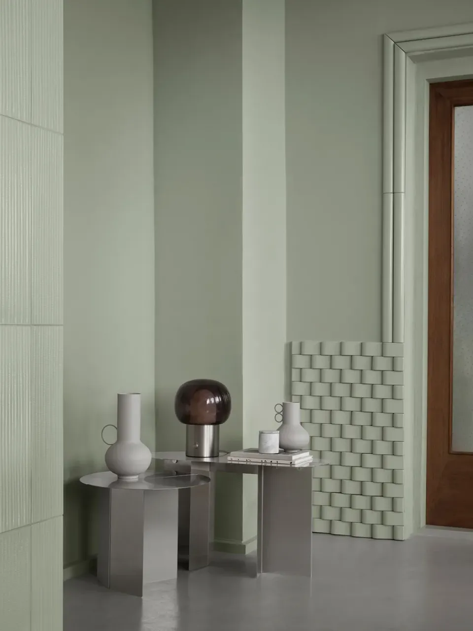 Mesa auxiliar ORU M, Ø50 cm, Acero inoxidable mate*Blomus