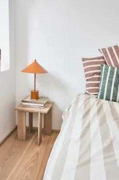 Mesa auxiliar OY Square alta 45x40x40 cm, Nature*OYOY Outlet