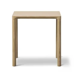 Mesa auxiliar Piloti 6705, Roble claro aceitado - altura 35 cm*Fredericia Furniture Hot