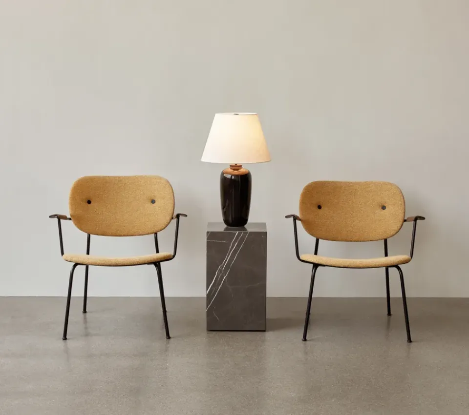 Mesa auxiliar Plinth tall 30x30x51 cm, Black, pino*Audo Copenhagen New