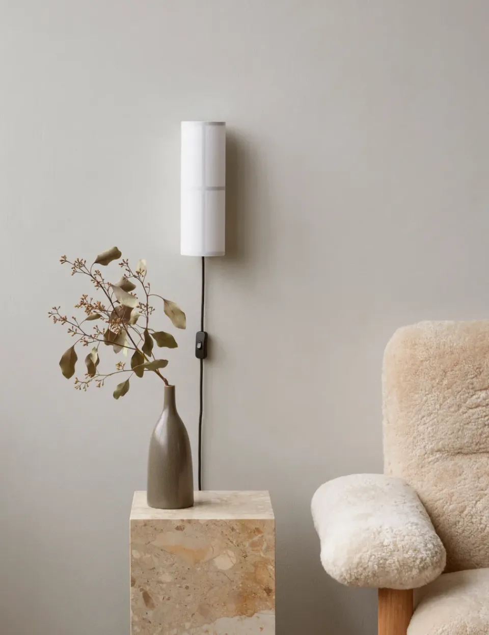 Mesa auxiliar Plinth tall 30x30x51 cm, Kunis Breccia*Audo Copenhagen Outlet