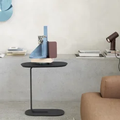 Mesa auxiliar Relate 73,5 cm, Smoked oak-Black*Muuto