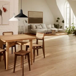 Mesa B-Table, Oak matt lacqured*GUBI New