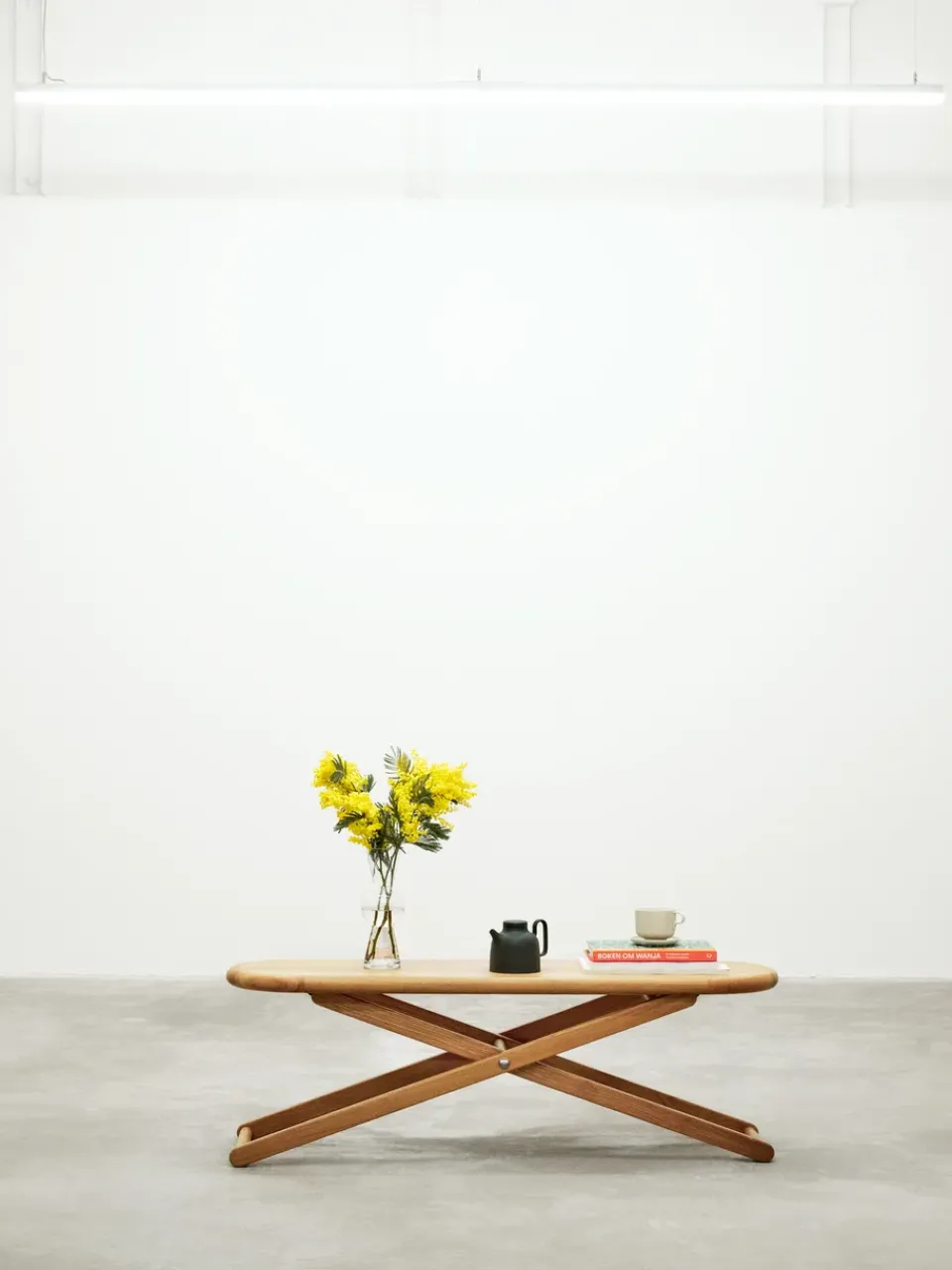 Mesa Cinderella, Oak*Design House Stockholm Hot