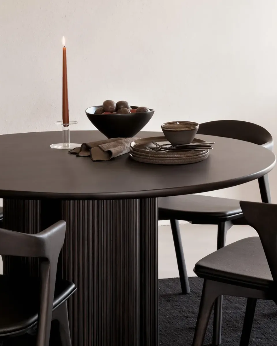 Mesa comedor Roller Max, Caoba teñida en oscuro*Ethnicraft Outlet