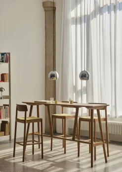 Mesa de bar In Between SK27 Bar Table 190x50x105 cm, Roble lacado*&Tradition