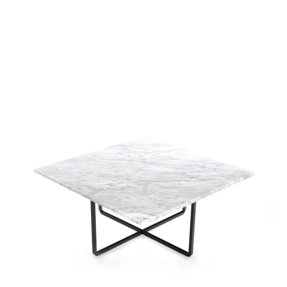 Mesa de centro Ninety, mármol carrara, estructura negra*OX Denmarq Sale