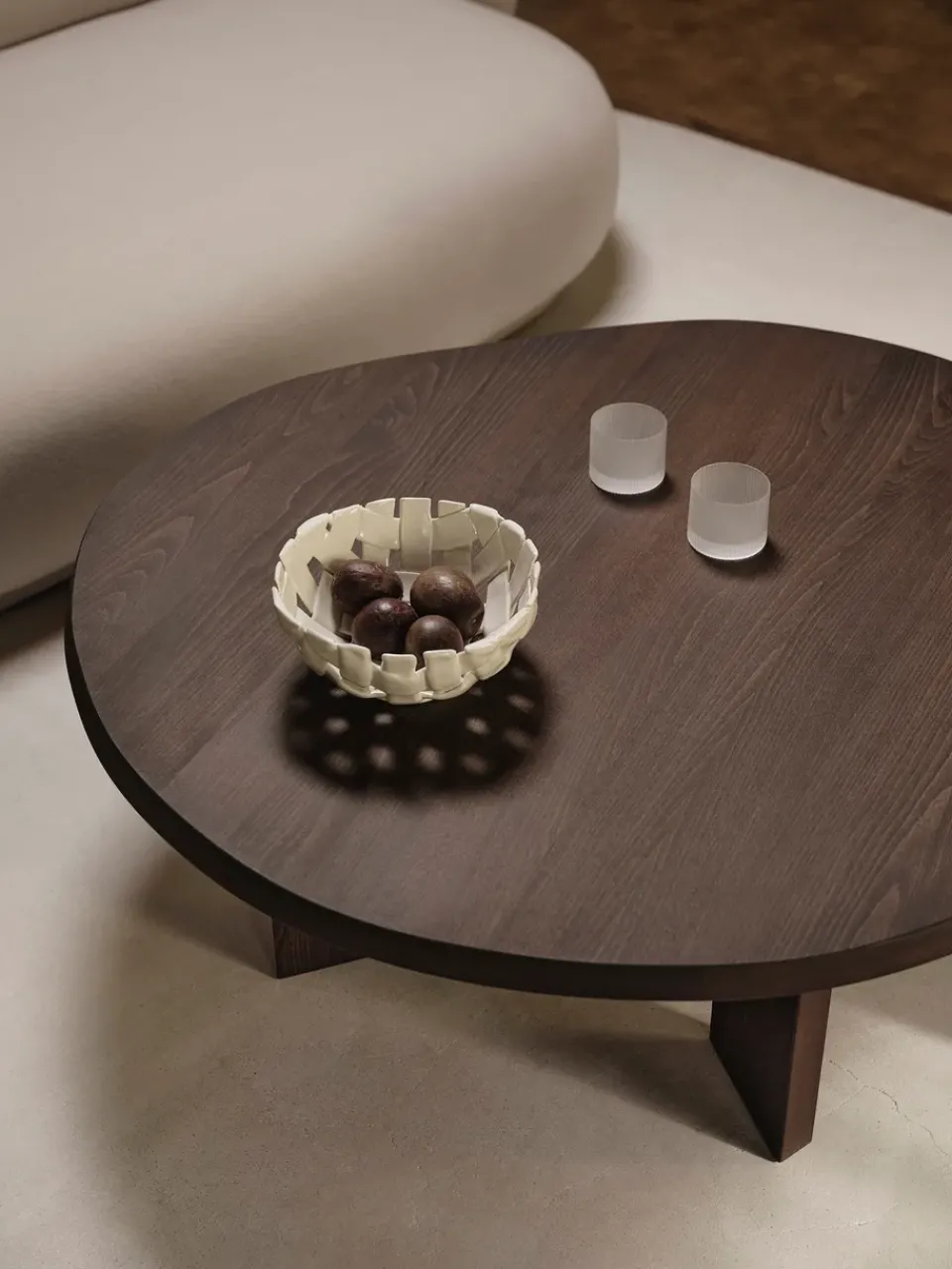 Mesa de centro Tarn 107,6x108,1 cm, Dark stained beech*Ferm Living Hot