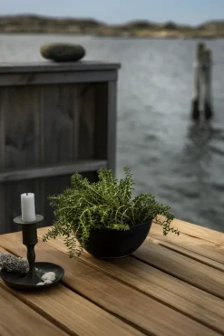 Mesa de comedor B31, Teca sin tratar - patas galvanizadas*Grythyttan Stålmöbler Online