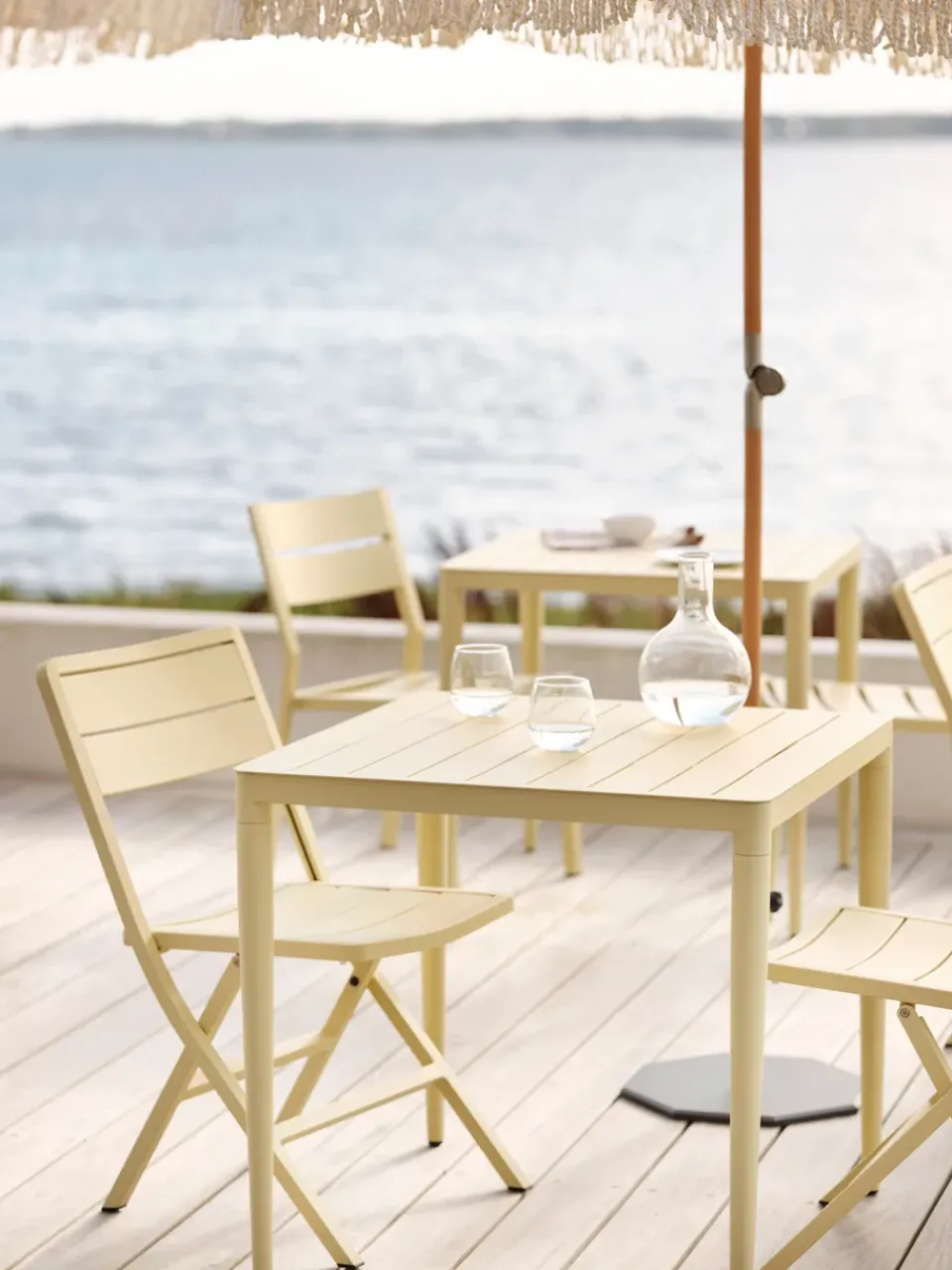 Mesa de comedor Bigby, Dusty green, 76x76 cm*Brafab Outlet