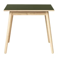 Mesa de comedor C35A 82x82 cm, Linóleo oliva-roble natural con barniz al agua*FDB Møbler Clearance